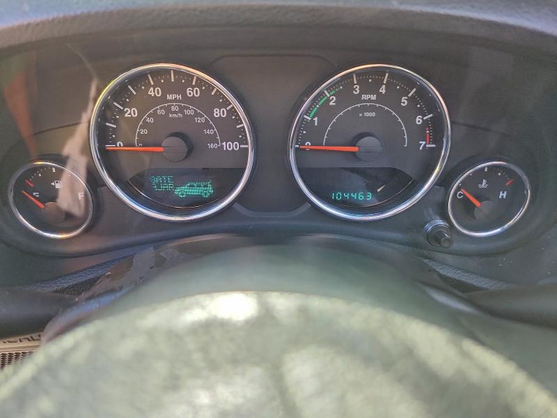 Photo 9 from auction – 2014 JEEP WRANGLER U with VIN 1C4BJWFG9EL184129
