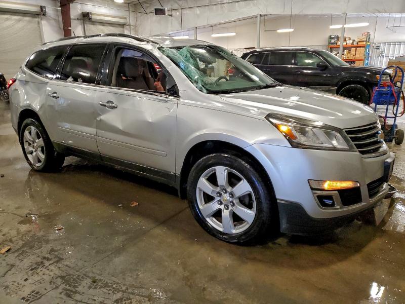 Photo 4 from auction – 2016 CHEVROLET TRAVERSE L with VIN 1GNKVGKD6GJ118388