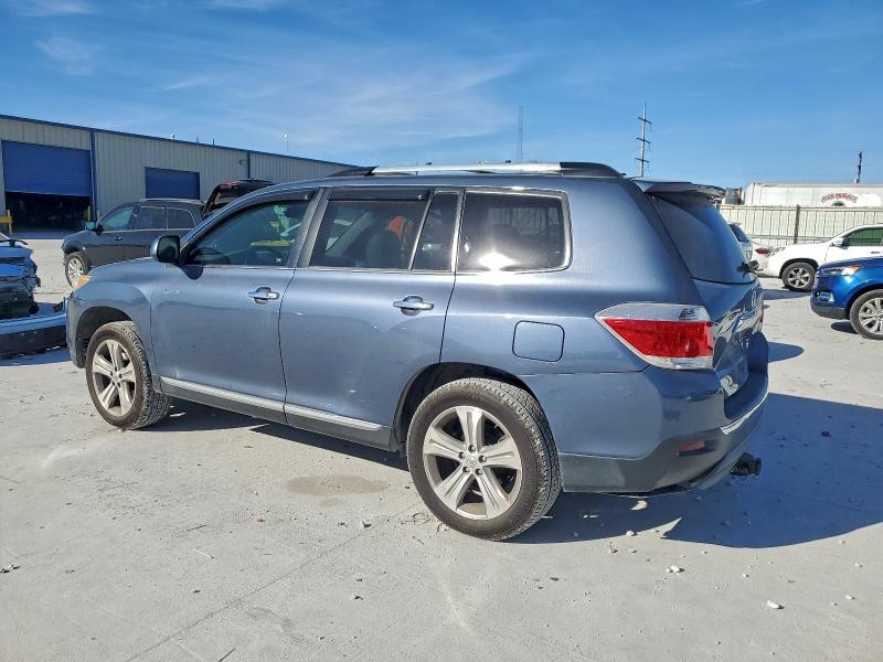 Photo 2 from auction – 2012 TOYOTA HIGHLANDER with VIN 5TDYK3EH9CS084575