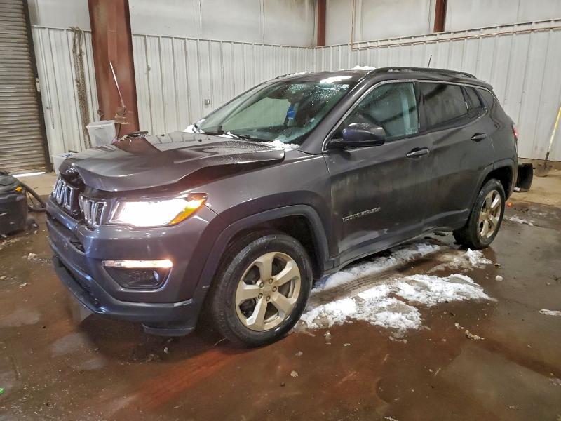JEEP COMPASS LA 2019 with VIN 3C4NJDBB6KT647016 - Photo from auction