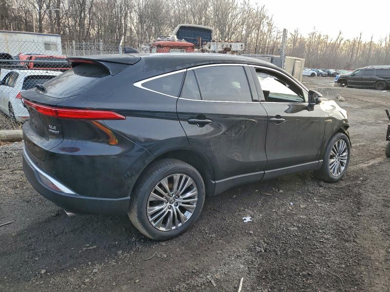 Photo 3 from auction – 2021 TOYOTA VENZA LE with VIN JTEAAAAH8MJ013683