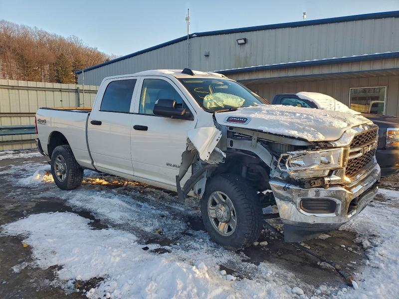 Photo 4 from auction – 2019 RAM 2500 with VIN 3C6UR5CJ8KG685850