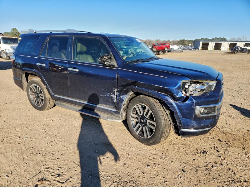 Photo 4 from auction – 2014 TOYOTA 4RUNNER SR with VIN JTEBU5JR2E5174133