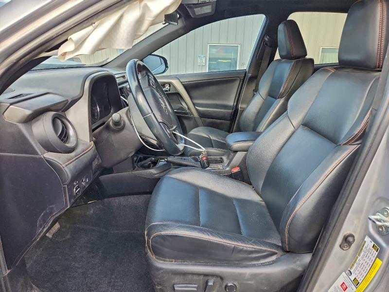 Photo 7 from auction – 2017 TOYOTA RAV4 SE with VIN 2T3NFREV1HW350922