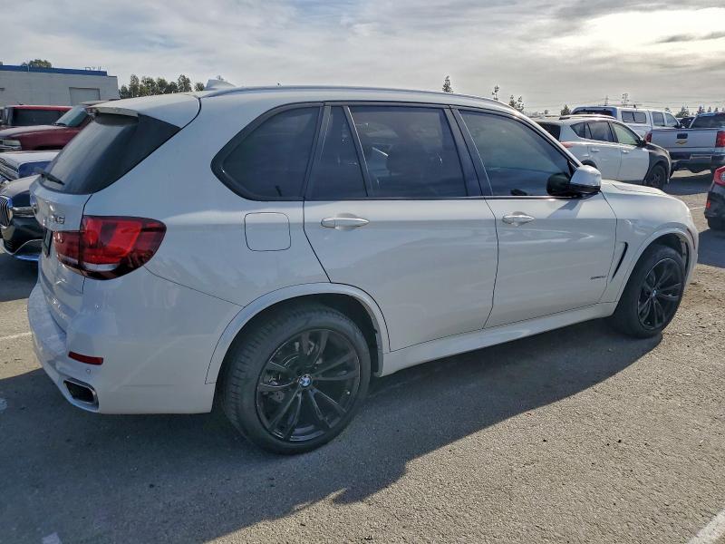Photo 3 from auction – 2017 BMW X5 XDRIVE3 with VIN 5UXKR0C31H0V81247