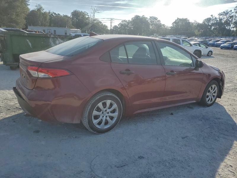 Photo 3 from auction – 2022 TOYOTA COROLLA LE with VIN 5YFEPMAE5NP362650