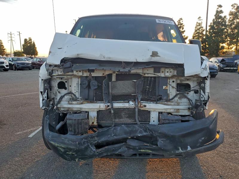 Photo 5 from auction – 2014 FORD ECONOLINE with VIN 1FBNE3BLXEDA18493