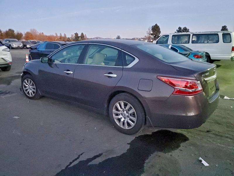 Photo 2 from auction – 2013 NISSAN ALTIMA 2.5 with VIN 1N4AL3AP1DC153313