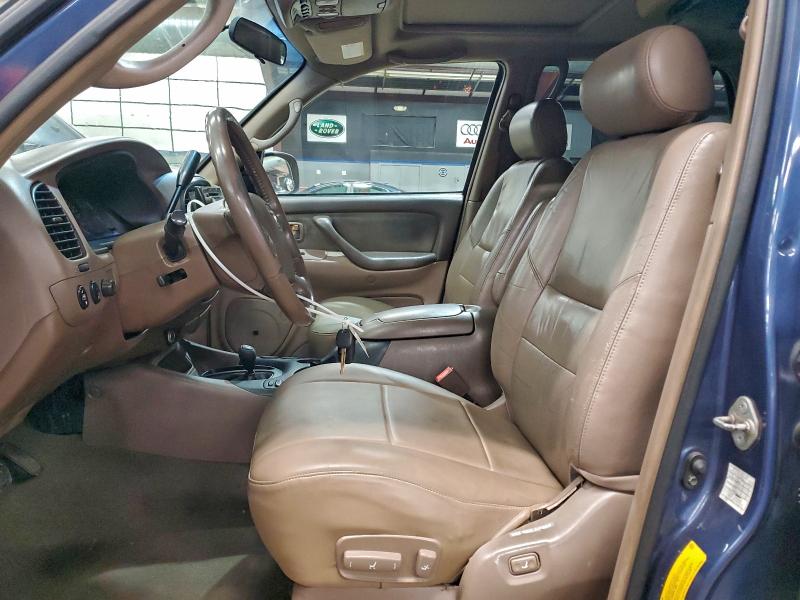 Photo 7 from auction – 2004 TOYOTA SEQUOIA SR with VIN 5TDBT44A44S218939