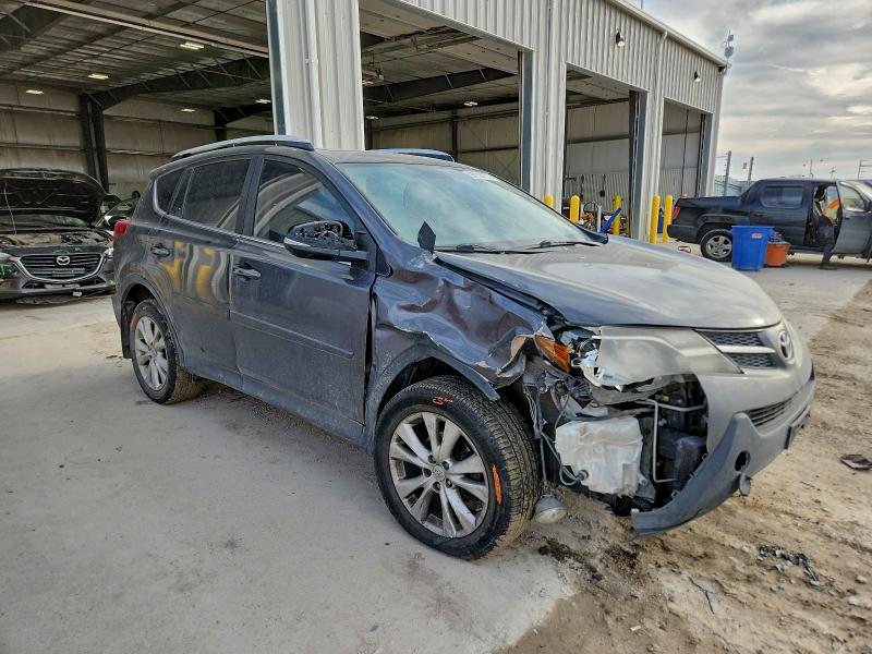 Фото 4 с аукциона – 2015 TOYOTA RAV4 с VIN JTMDFREV8FD130067
