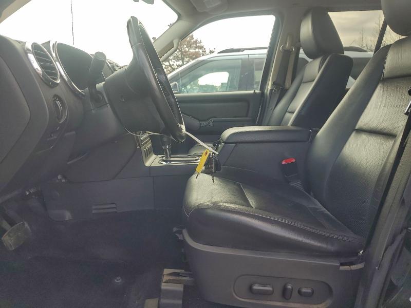 Foto 7 de la subasta – 2010 FORD EXPLORER L con VIN 1FMEU8F80AUB03222