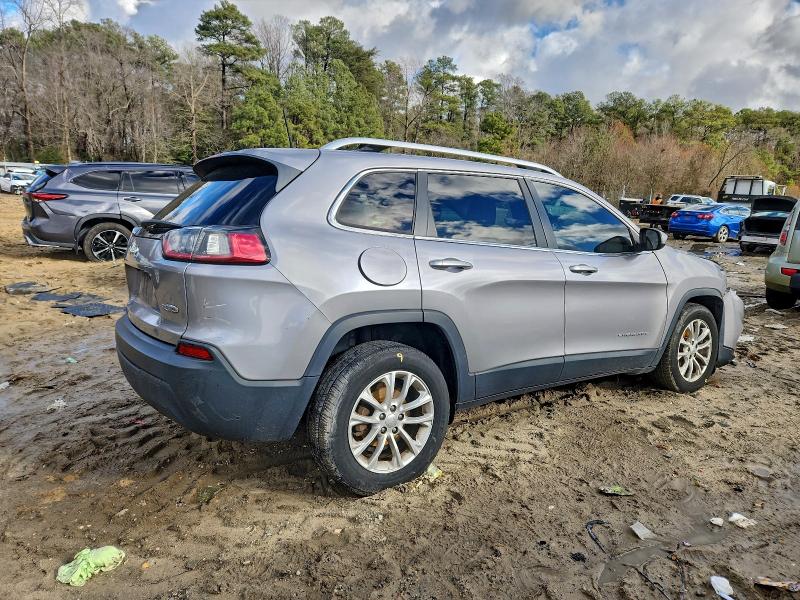 Photo 3 from auction – 2019 JEEP CHEROKEE L with VIN 1C4PJLCB6KD479496