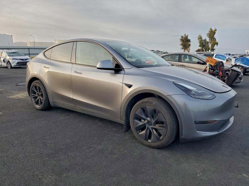 Photo 4 from auction – 2024 TESLA MODEL Y with VIN 7SAYGDED4RF165326