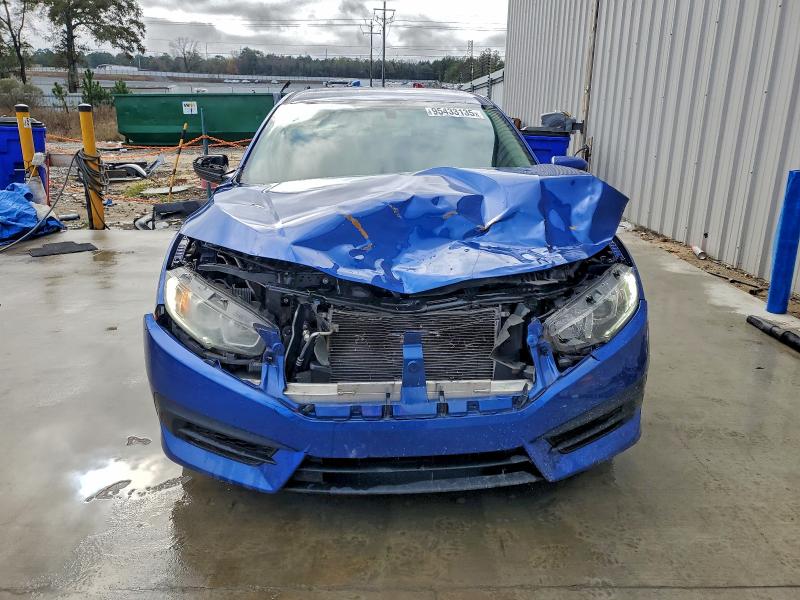Photo 5 from auction – 2018 HONDA CIVIC LX with VIN 2HGFC2F55JH584183