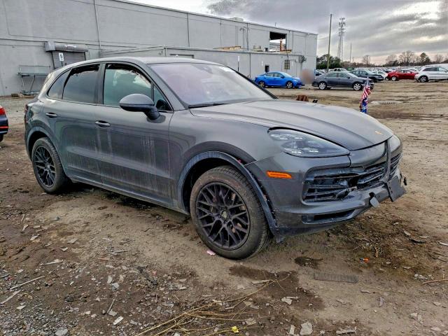 Photo 4 from auction – 2019 PORSCHE CAYENNE with VIN WP1AA2AY9KDA03944