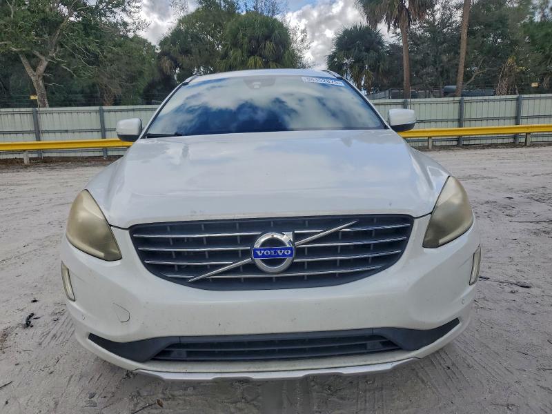 Photo 5 from auction – 2015 VOLVO XC60 T5 PR with VIN YV440MDKXF2678723