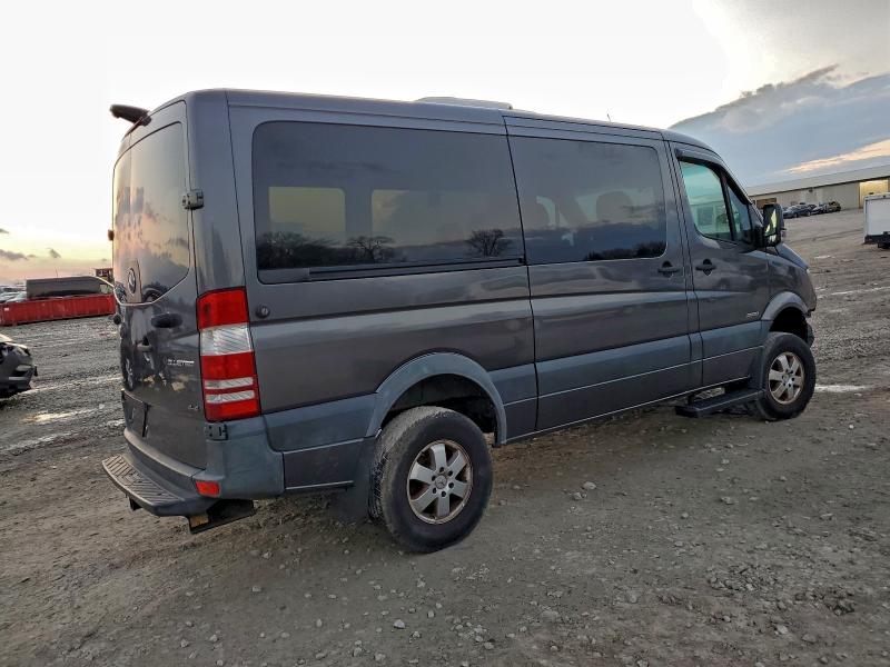 Photo 3 from auction – 2016 MERCEDES-BENZ SPRINTER 2 with VIN WDZCE7CD6GP312945