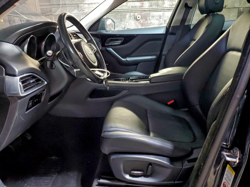 Photo 7 from auction – 2018 JAGUAR F-PACE with VIN SADCS2FX1JA251472