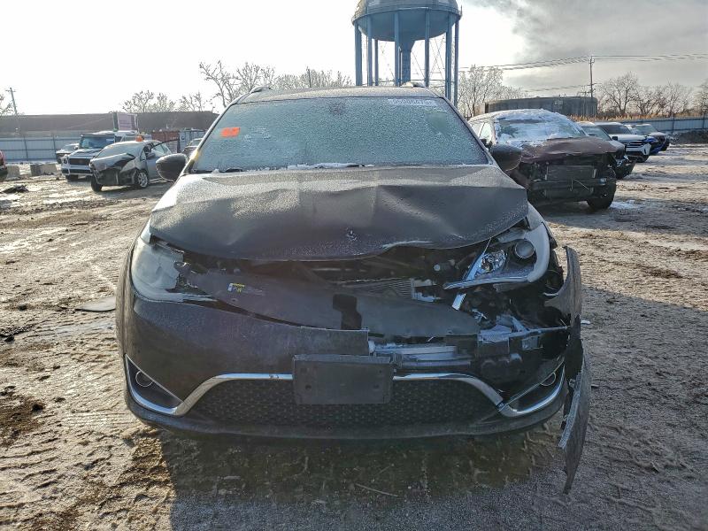 Photo 5 from auction – 2019 CHRYSLER PACIFICA with VIN 2C4RC1BG3KR721405