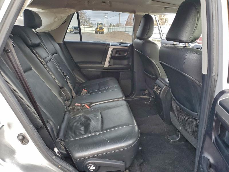 Foto 11 de la subasta – 2013 TOYOTA 4RUNNER con VIN JTEBU5JR5D5138807