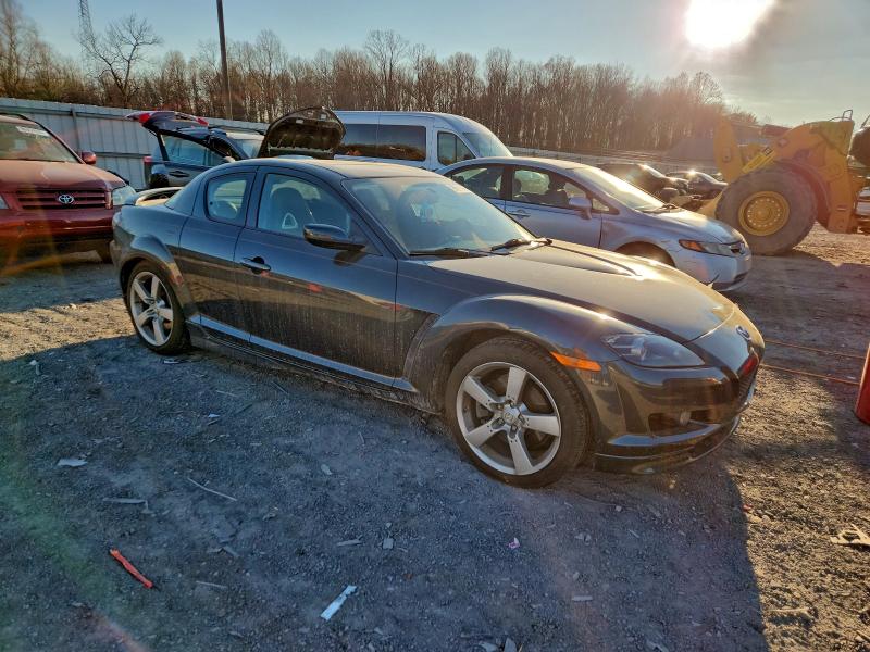 Photo 4 from auction – 2004 MAZDA RX8 with VIN JM1FE17NX40130263