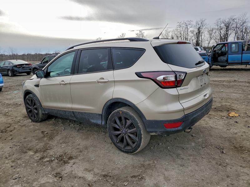 Photo 2 from auction – 2017 FORD ESCAPE SE with VIN 1FMCU9GD4HUB71686