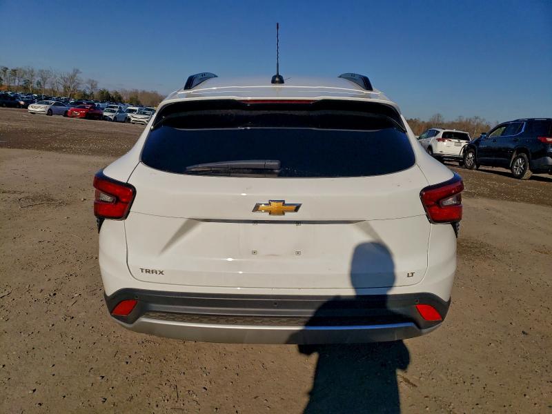 Photo 6 from auction – 2025 CHEVROLET TRAX with VIN KL77LHEPXSC132465