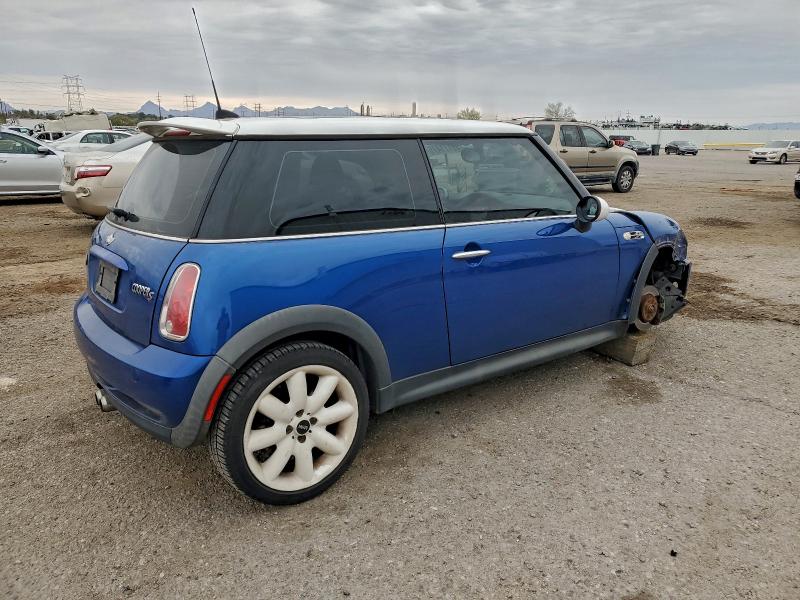 Photo 3 from auction – 2005 MINI COOPER S with VIN WMWRE33435TG95461