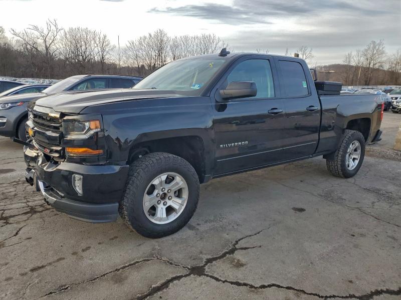 CHEVROLET SILVERADO 2018 with VIN 1GCVKREC7JZ268449 - Photo from auction