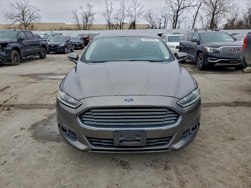 Photo 5 from auction – 2013 FORD FUSION SE with VIN 3FA6P0HR0DR133443