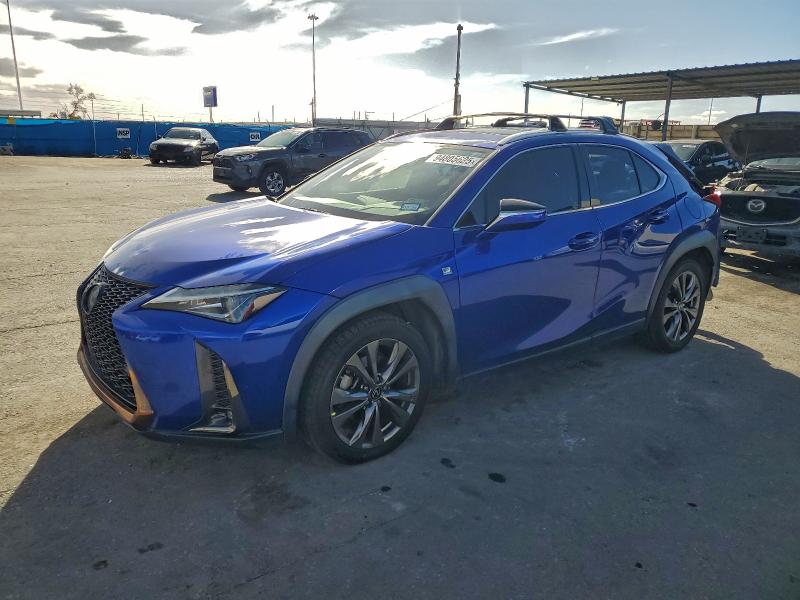 LEXUS UX 200 2019 with VIN JTHY3JBH9K2001138 - Photo from auction