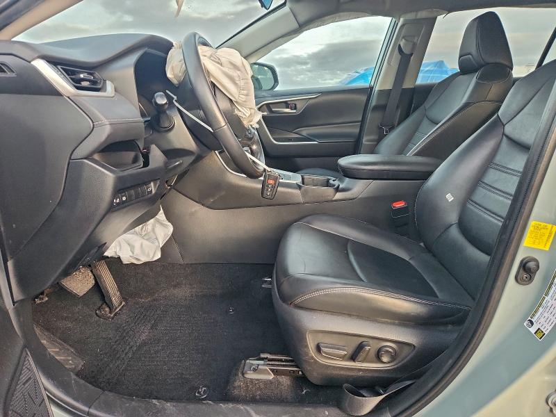 Photo 7 from auction – 2022 TOYOTA RAV4 with VIN 2T3C1RFV6NW230078