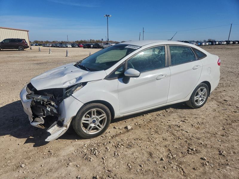 FORD FIESTA SE 2017 with VIN 3FADP4BJ4HM132722 - Photo from auction