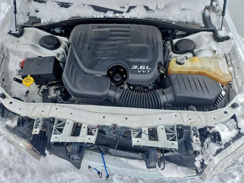 Photo 11 from auction – 2020 CHRYSLER 300 with VIN 2C3CCAEG9LH128046