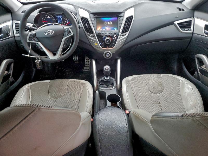 Photo 8 from auction – 2012 HYUNDAI VELOSTER with VIN KMHTC6AD1CU034272