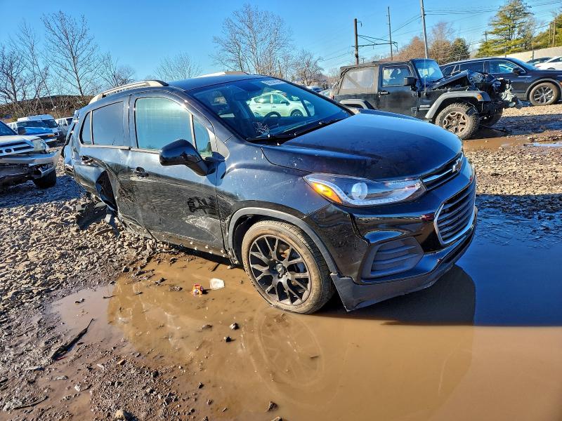 Photo 4 from auction – 2021 CHEVROLET TRAX 1LT with VIN KL7CJLSB7MB310891