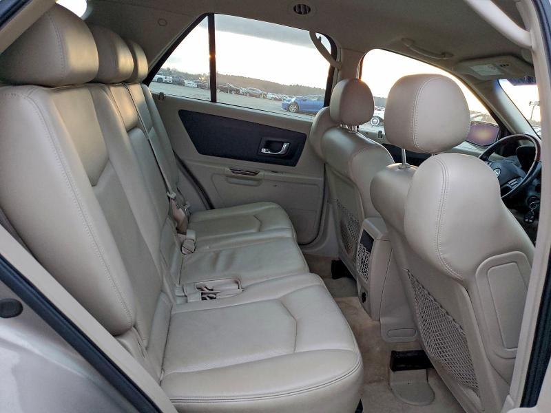 Photo 11 from auction – 2004 CADILLAC SRX with VIN 1GYDE637240130330