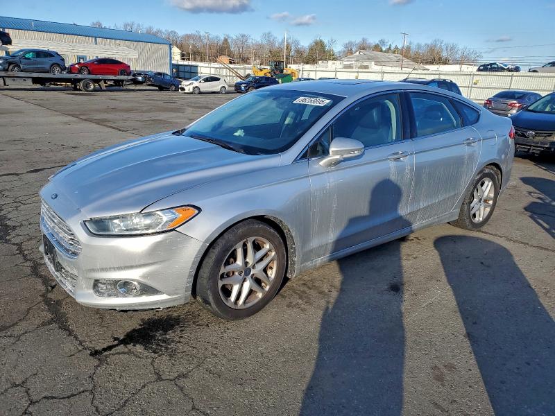 Снимка 1 от търг – 2014 FORD FUSION SE с VIN 1FA6P0HD7E5407102