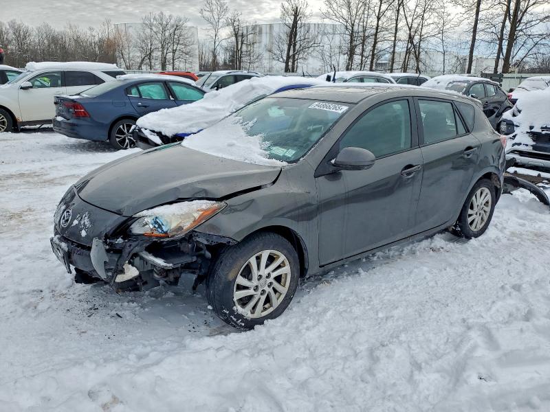 MAZDA 3 I 2012 with VIN JM1BL1L83C1652374 - Photo from auction