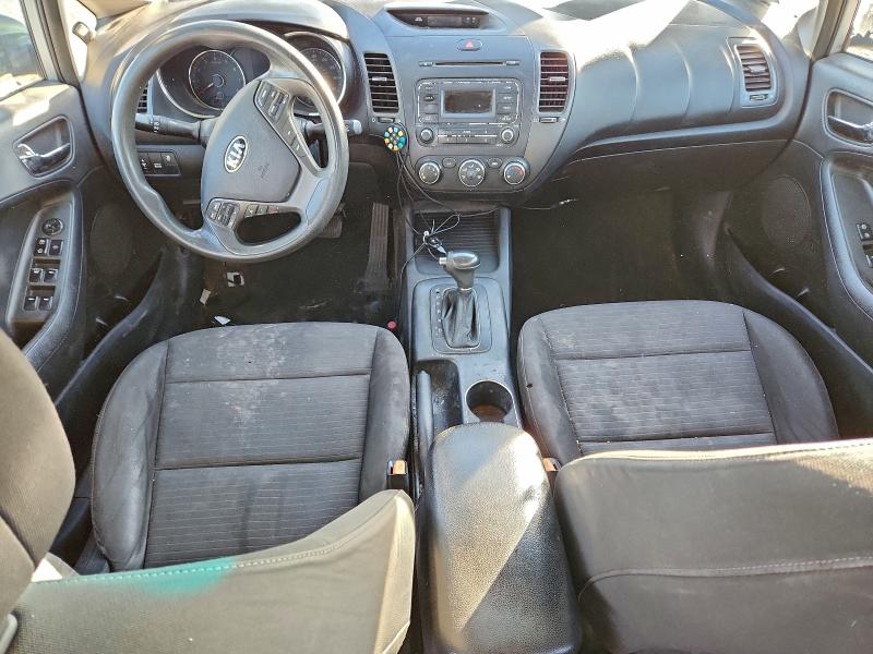 Photo 8 from auction – 2015 KIA FORTE LX with VIN KNAFX4A61F5286725