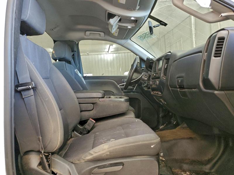 Photo 10 from auction – 2018 CHEVROLET SILVERADO with VIN 1GCNCNEC0JZ906112
