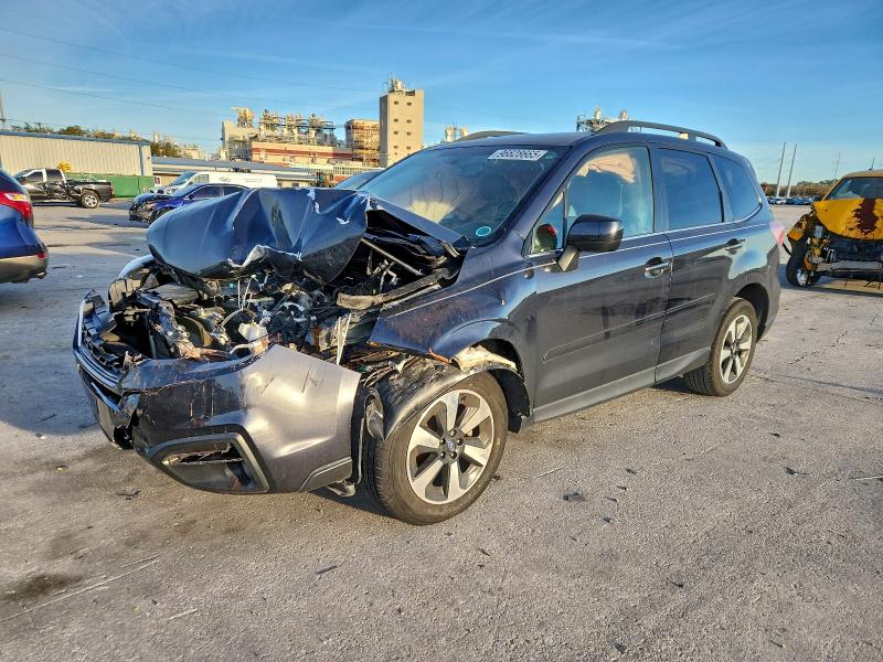 SUBARU FORESTER 2 2018 с VIN JF2SJARC2JH449578 - Фото с аукциона
