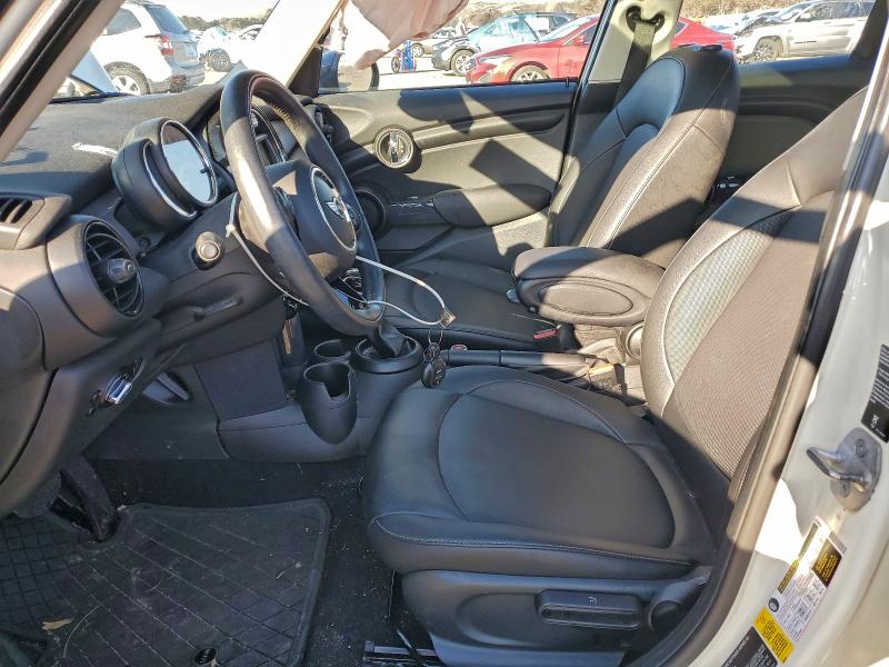 Photo 7 from auction – 2018 MINI COOPER with VIN WMWXU1C54J2F81573