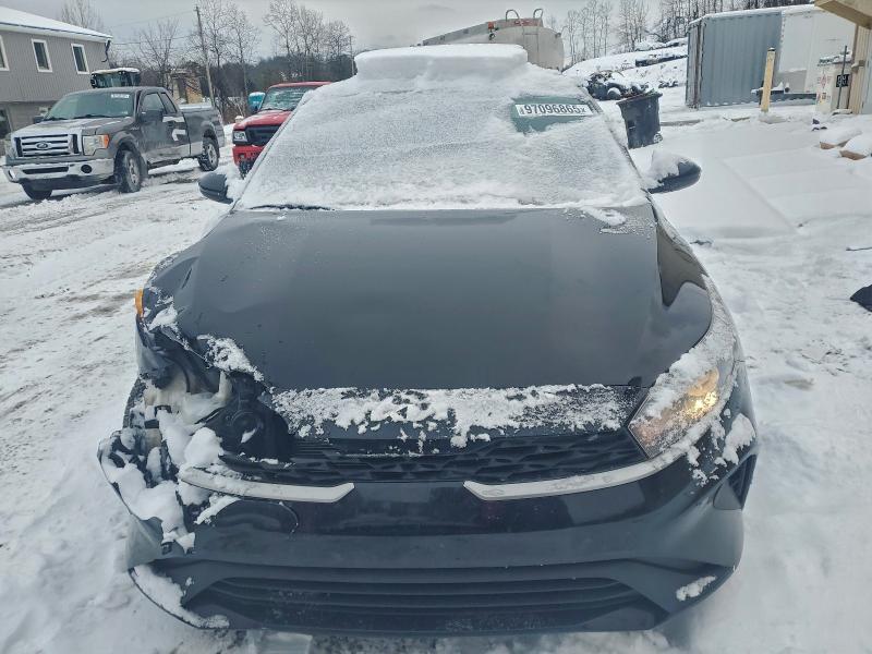 Photo 5 from auction – 2023 KIA FORTE LX with VIN 3KPF24AD7PE520226