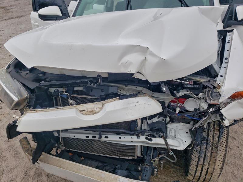 Photo 12 from auction – 2016 TOYOTA 4RUNNER SR with VIN JTEBU5JR4G5300799