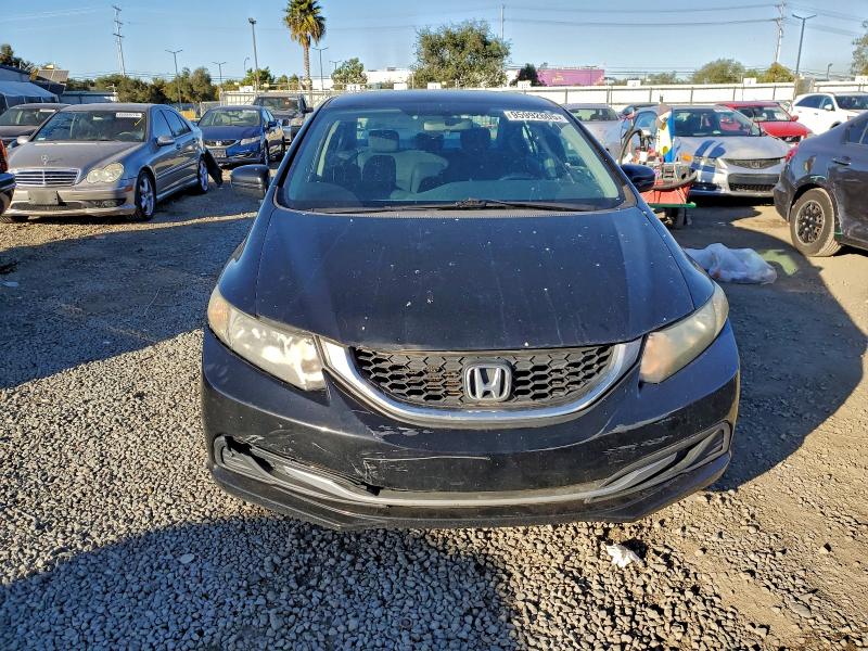 Photo 5 from auction – 2014 HONDA CIVIC LX with VIN 19XFB2F51EE227456