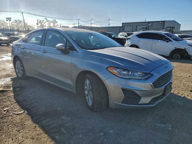 Photo 4 from auction – 2020 FORD FUSION SE with VIN 3FA6P0HD0LR185433