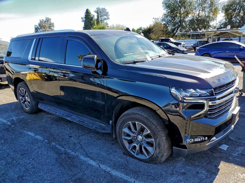 Photo 4 from auction – 2022 CHEVROLET SUBURBAN with VIN 1GNSCCKT7NR322492