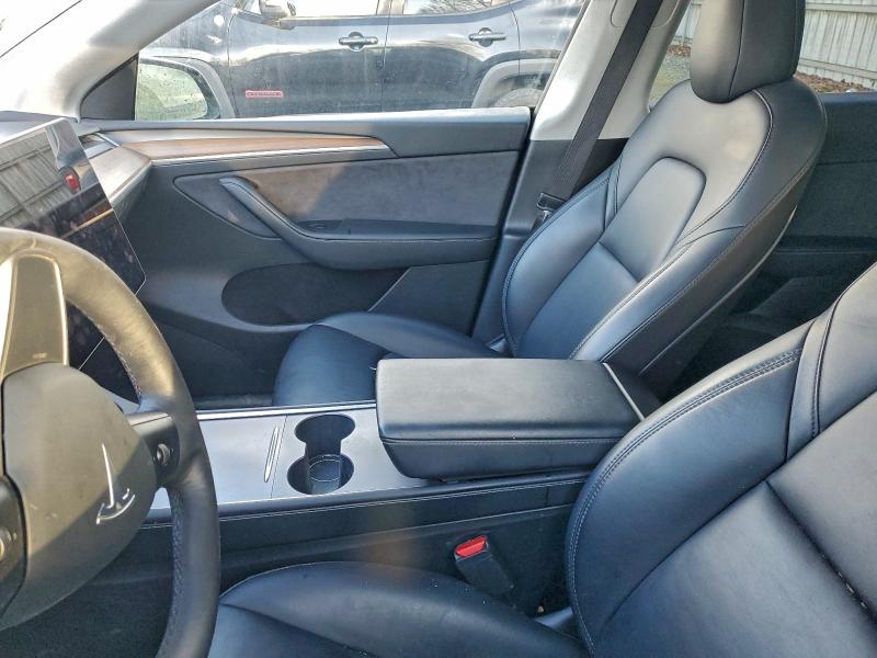 Photo 9 from auction – 2022 TESLA MODEL Y with VIN 7SAYGAEE5NF522790
