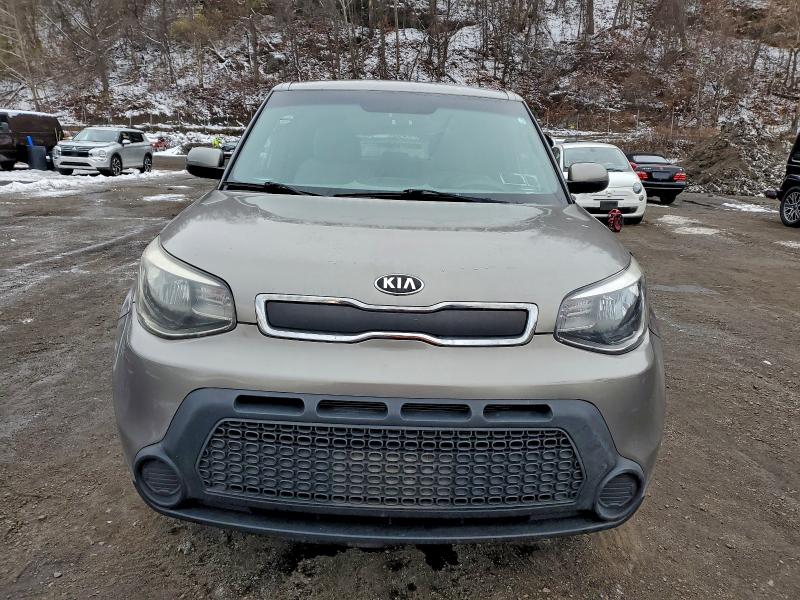 Photo 5 from auction – 2016 KIA SOUL with VIN KNDJN2A20G7312855
